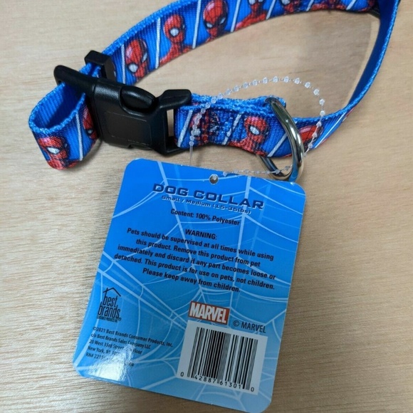 New Spider-Man Dog Collar For Small / Medium Dogs 15 to 35 lbs Disney Marvel - Picture 2 of 4